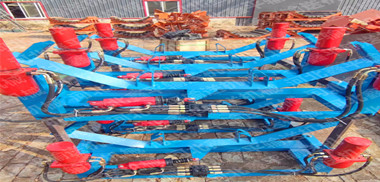 1706086912161362.jpg 雙向上糾偏支架_副本_副本.jpg